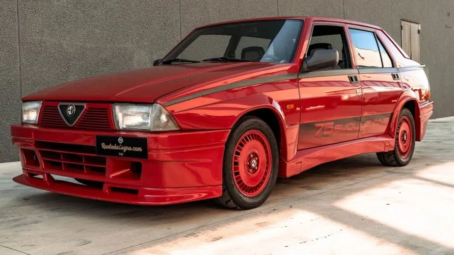 Alfa Romeo 75 Turbo Evoluzione