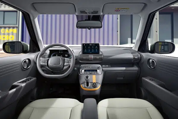 Hyundai Casper interior