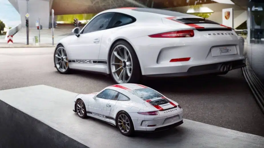 Porsche 911 R puzzle 3d