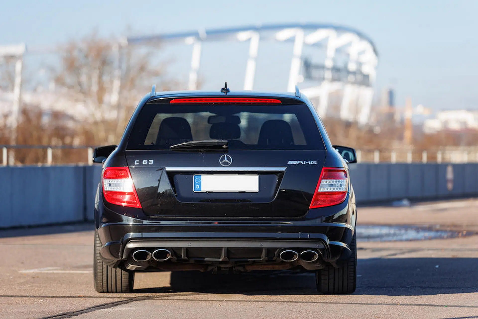 Mercedes-Benz C 63 AMG traseira