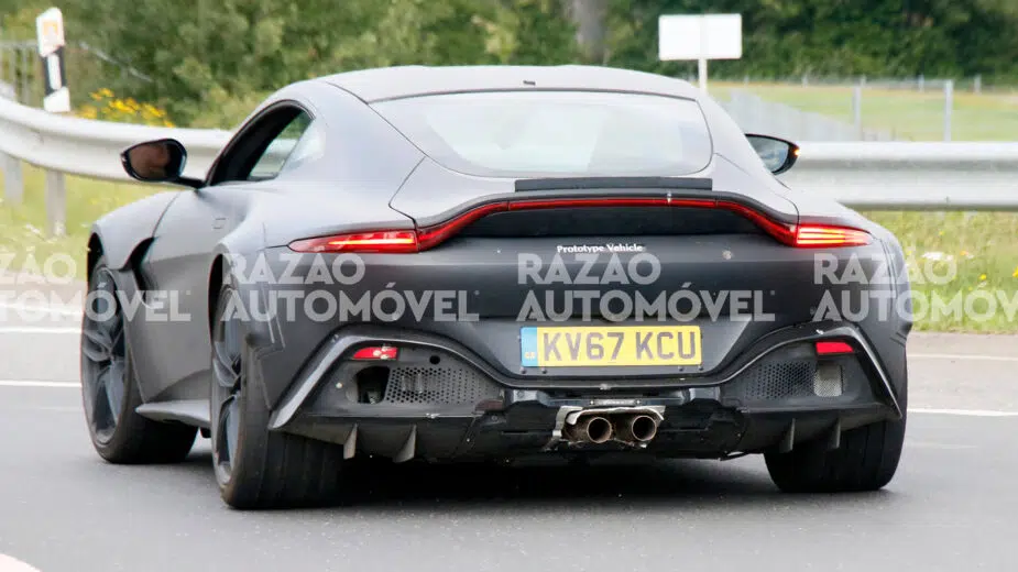 Fotos-espia Aston Martin Vantage