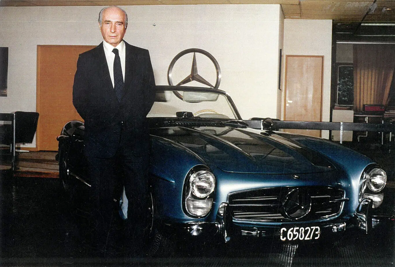 Mercedes-Benz SL 300 Fangio 4