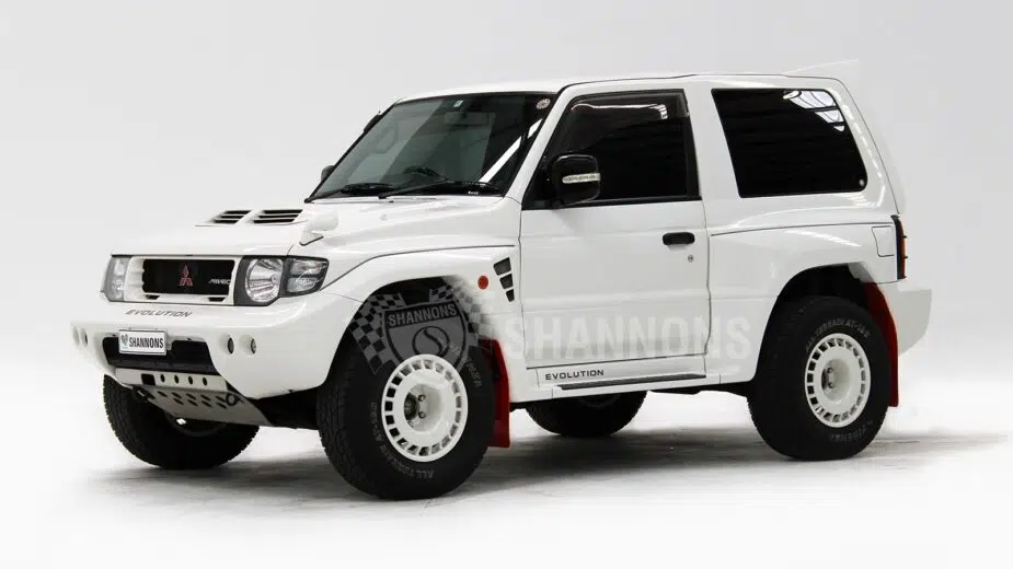 Mitsubishi Pajero Evolution