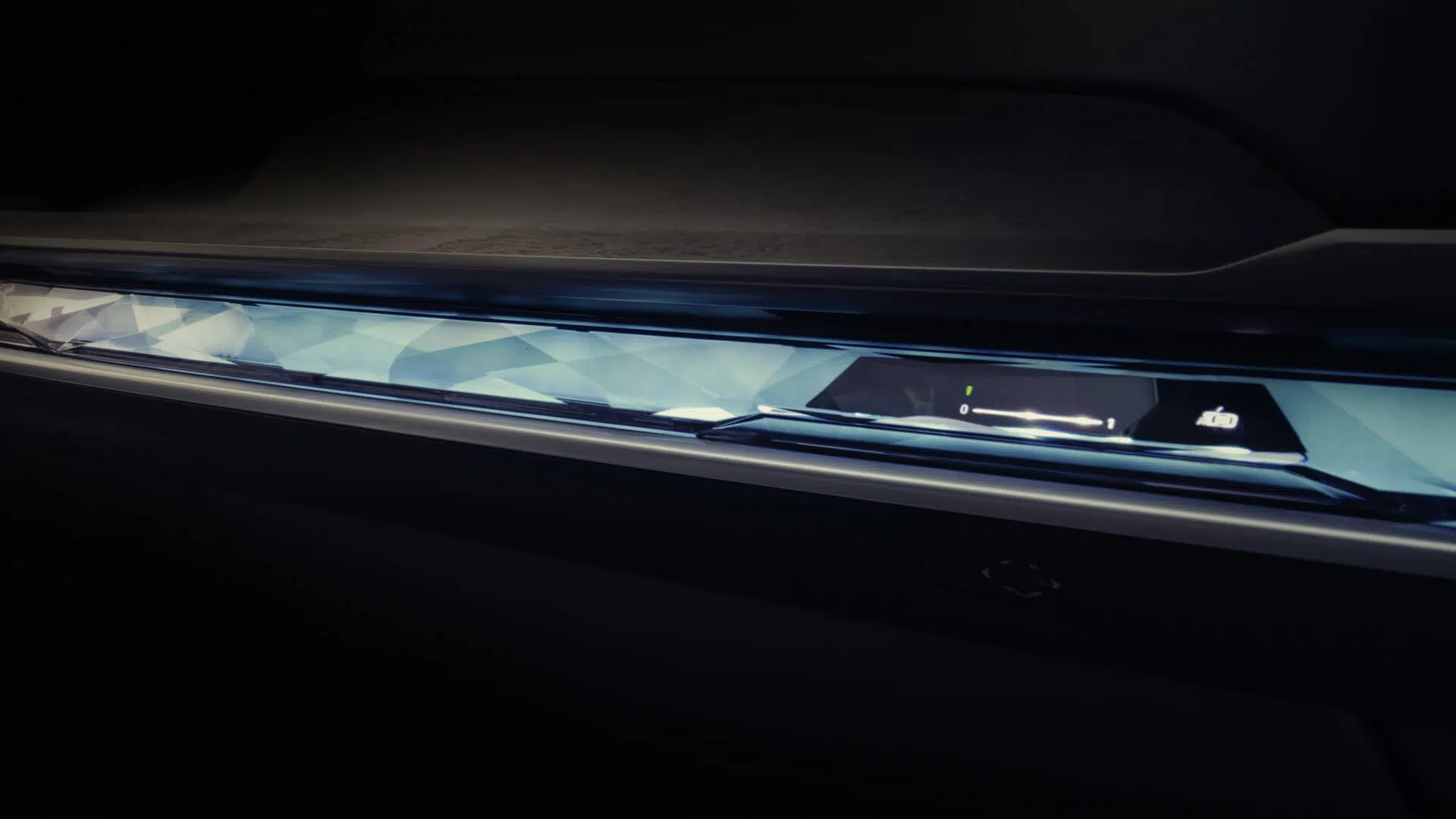 BMW i7 teaser (4)