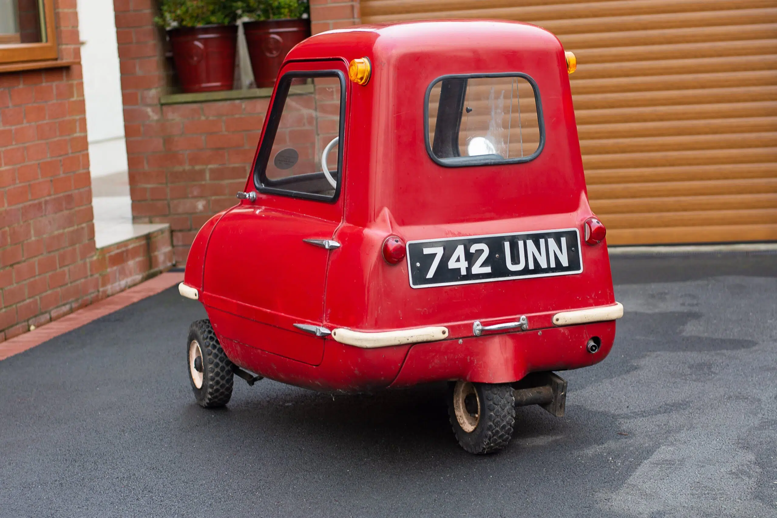 Peel P50