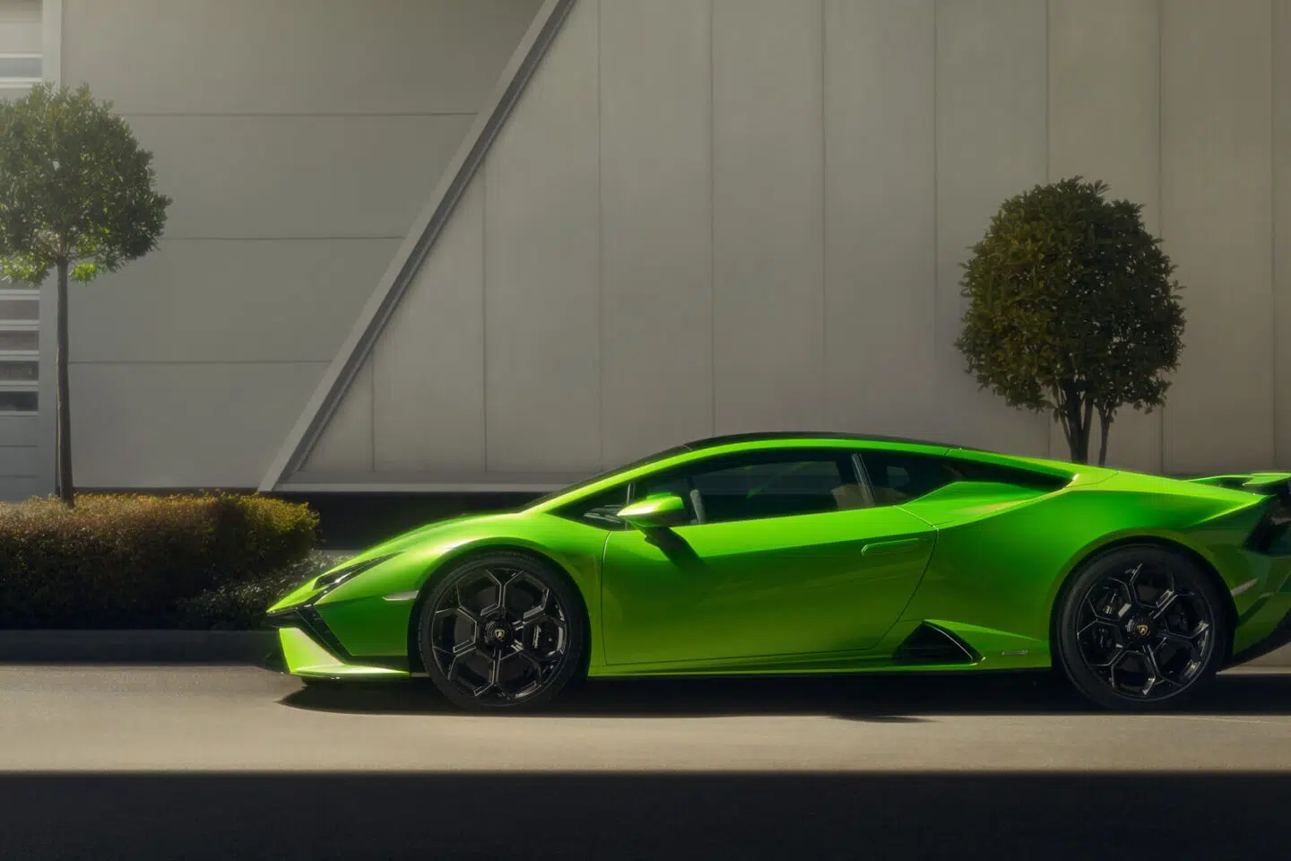 Lamborghini Huracan Tecnica (5)