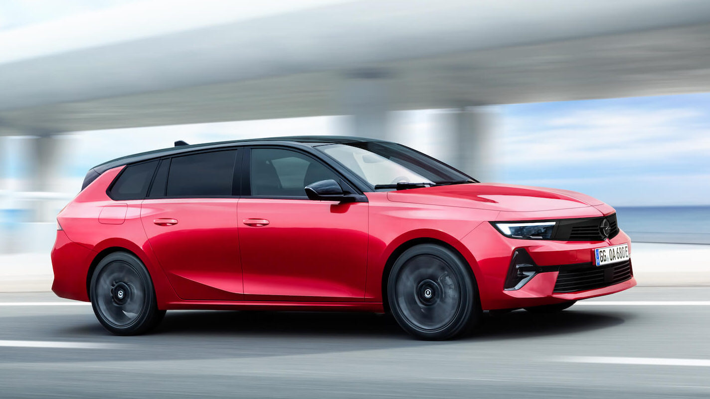 Opel Astra ST Electric já chegou a Portugal. Todos os preços