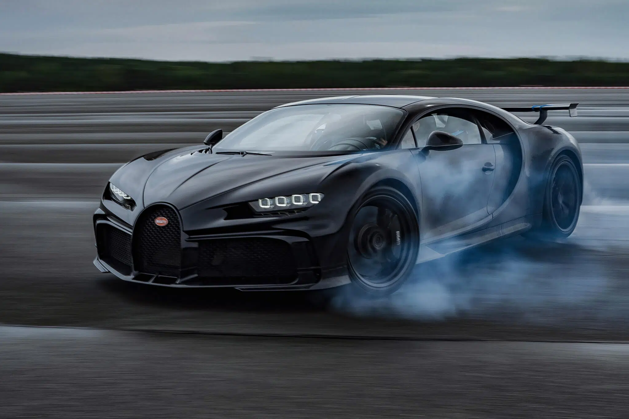 Bugatti Chiron Pur Sport drift