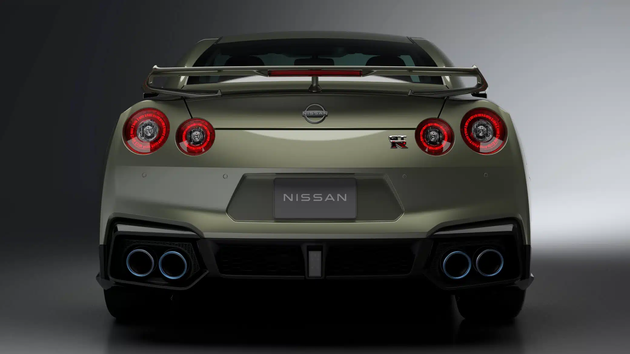 Nissan GT-R T-Spec vista traseira