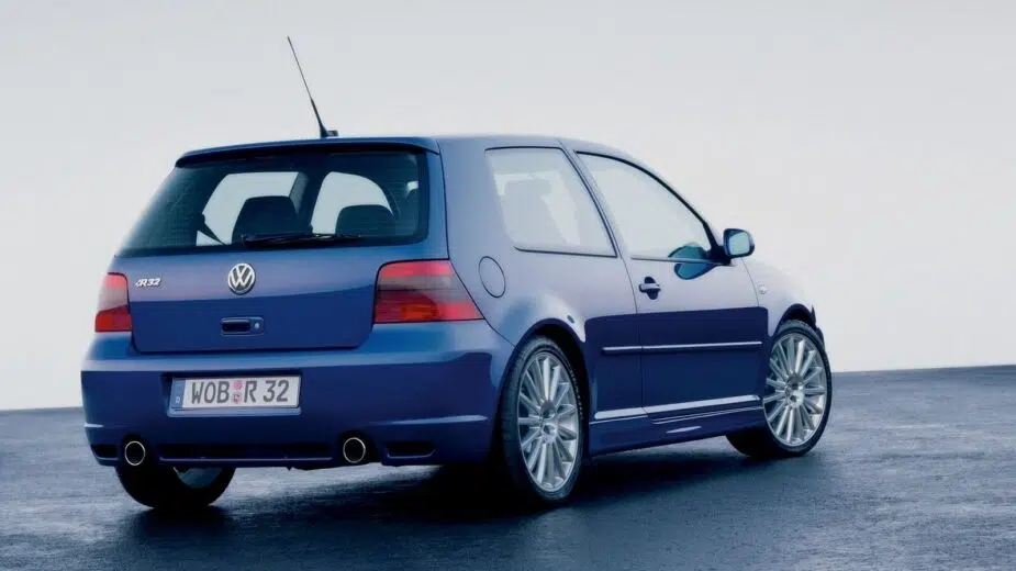 Volkswagen R32 3/4 frente