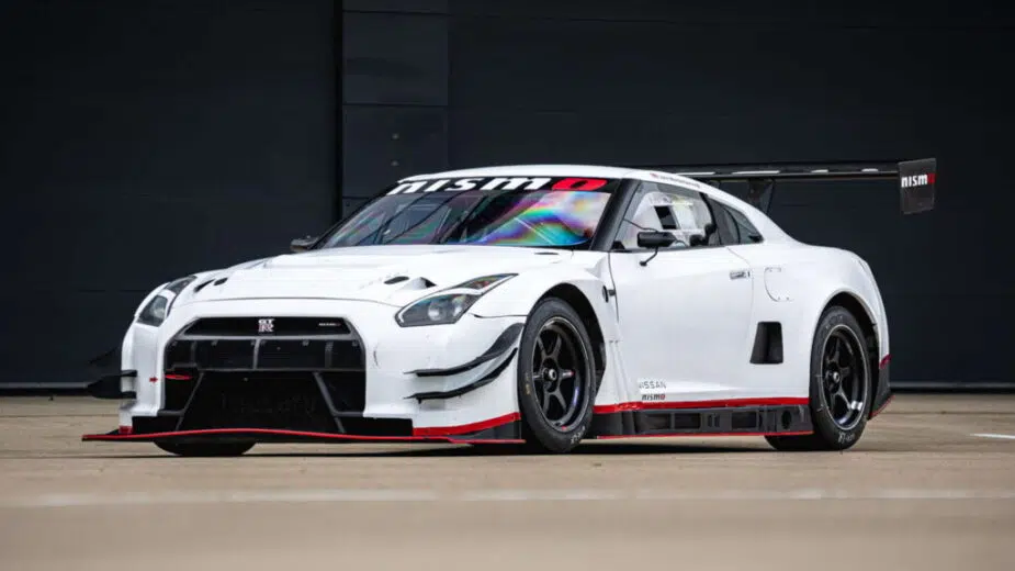 Nissan GT-R Nismo GT3 filme Gran Turismo perfil