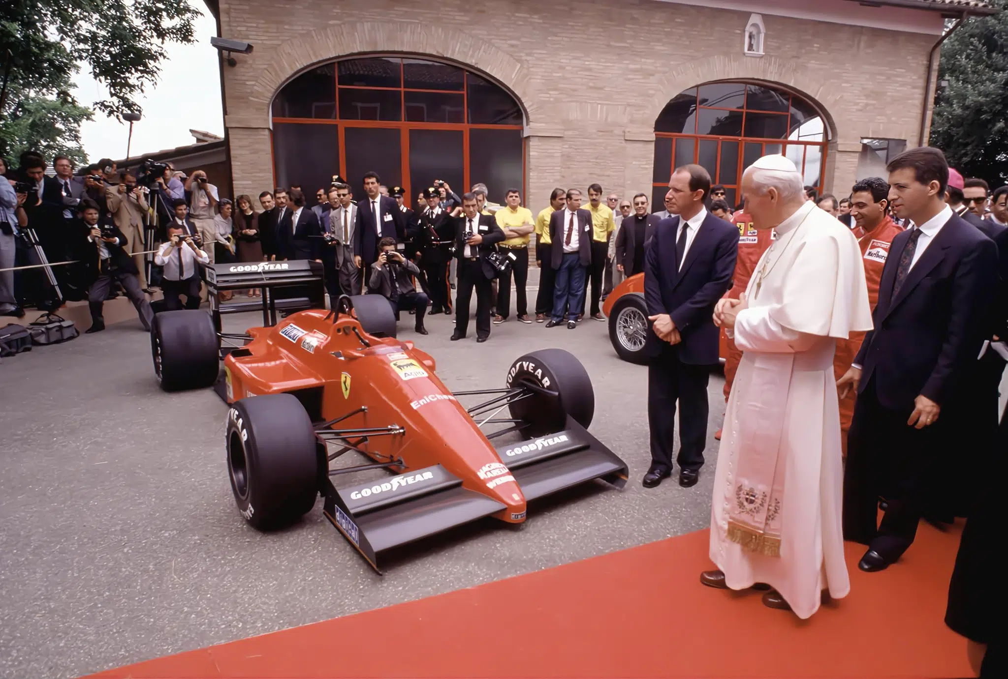 Visita do Papa João Paulo II à Ferrari (1988)