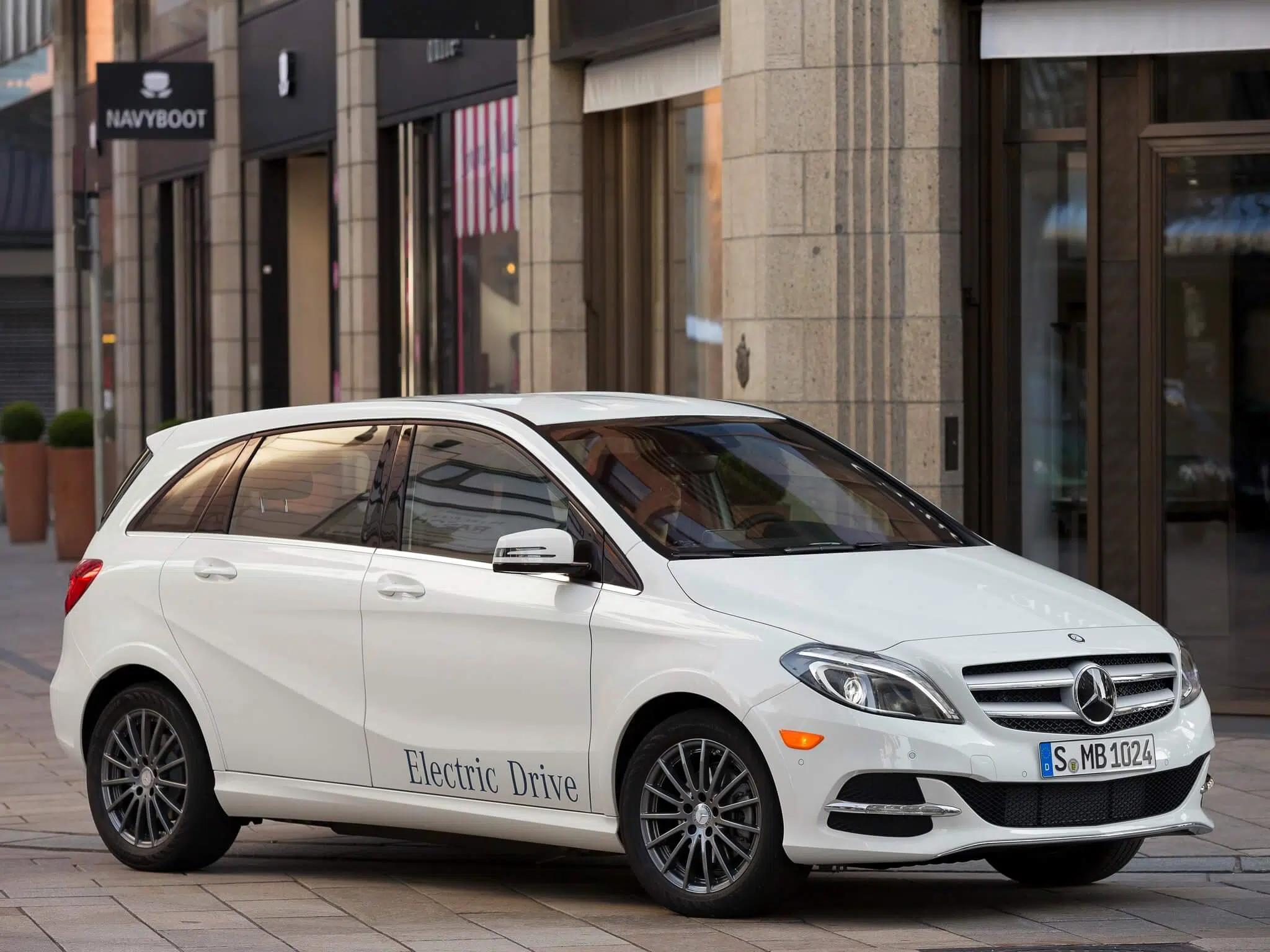 mercedes-benz_b-classe_electric_drive