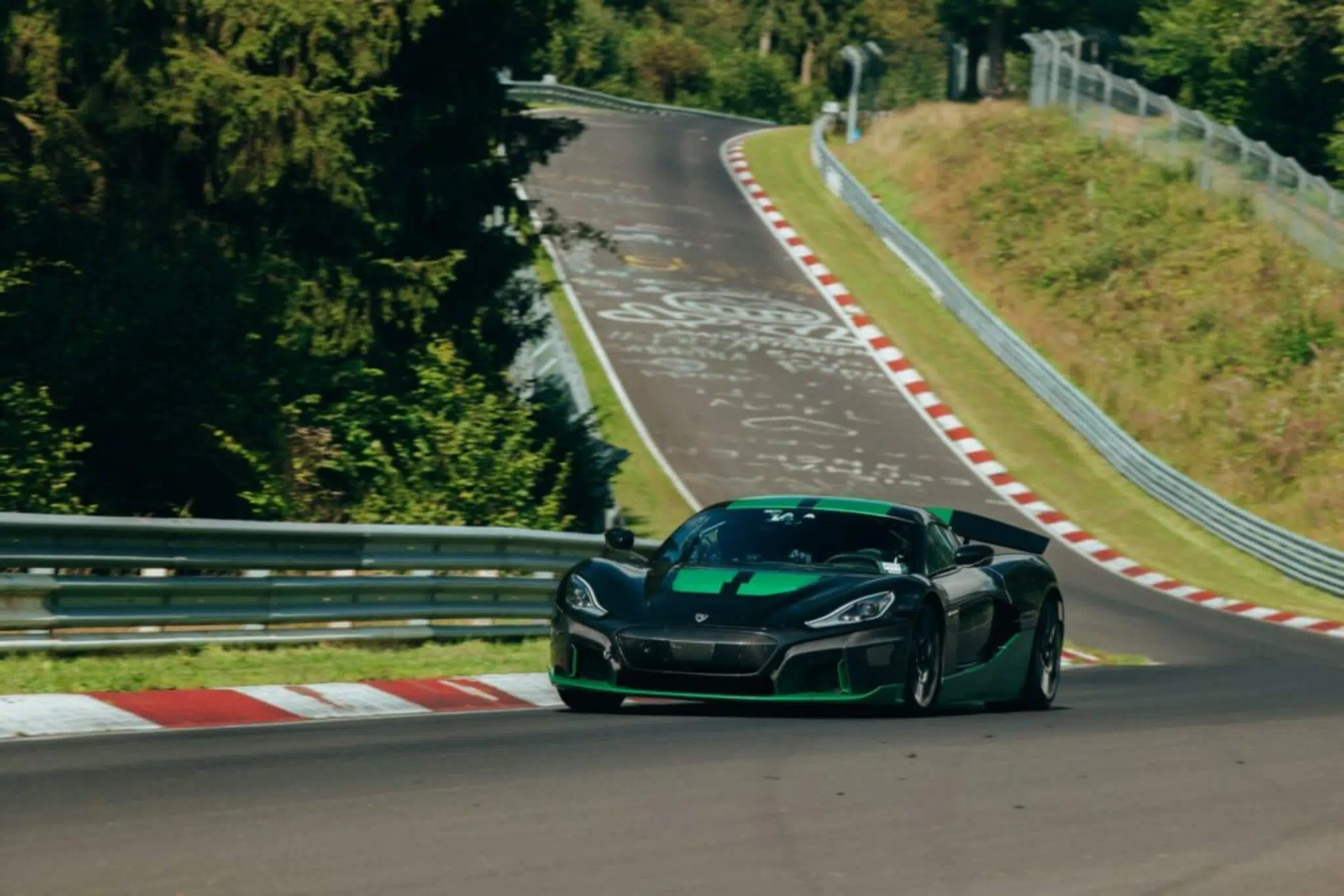 Rimac Nevera Nurburgring