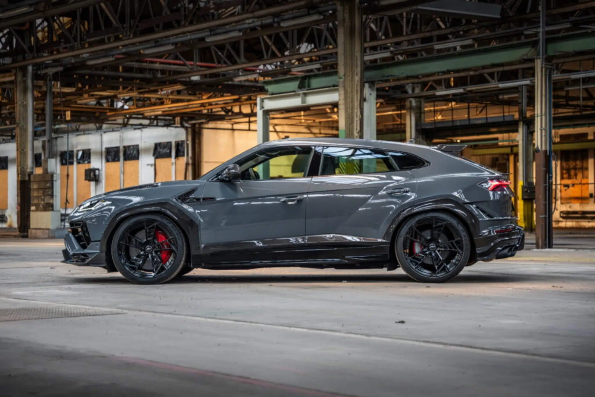 ABT Urus Scatenato perfil