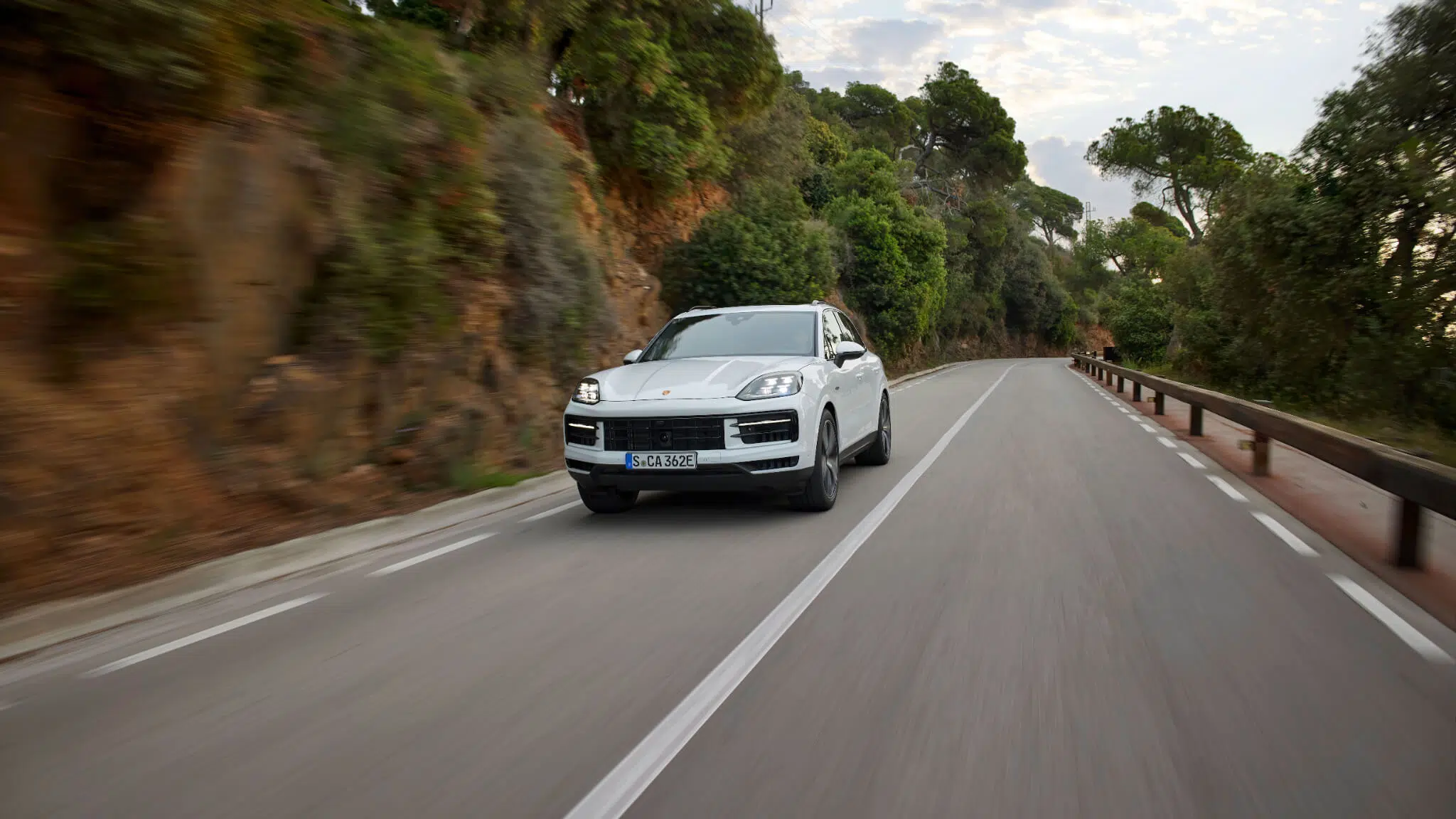 Porsche Cayenne S E-Hybrid frente