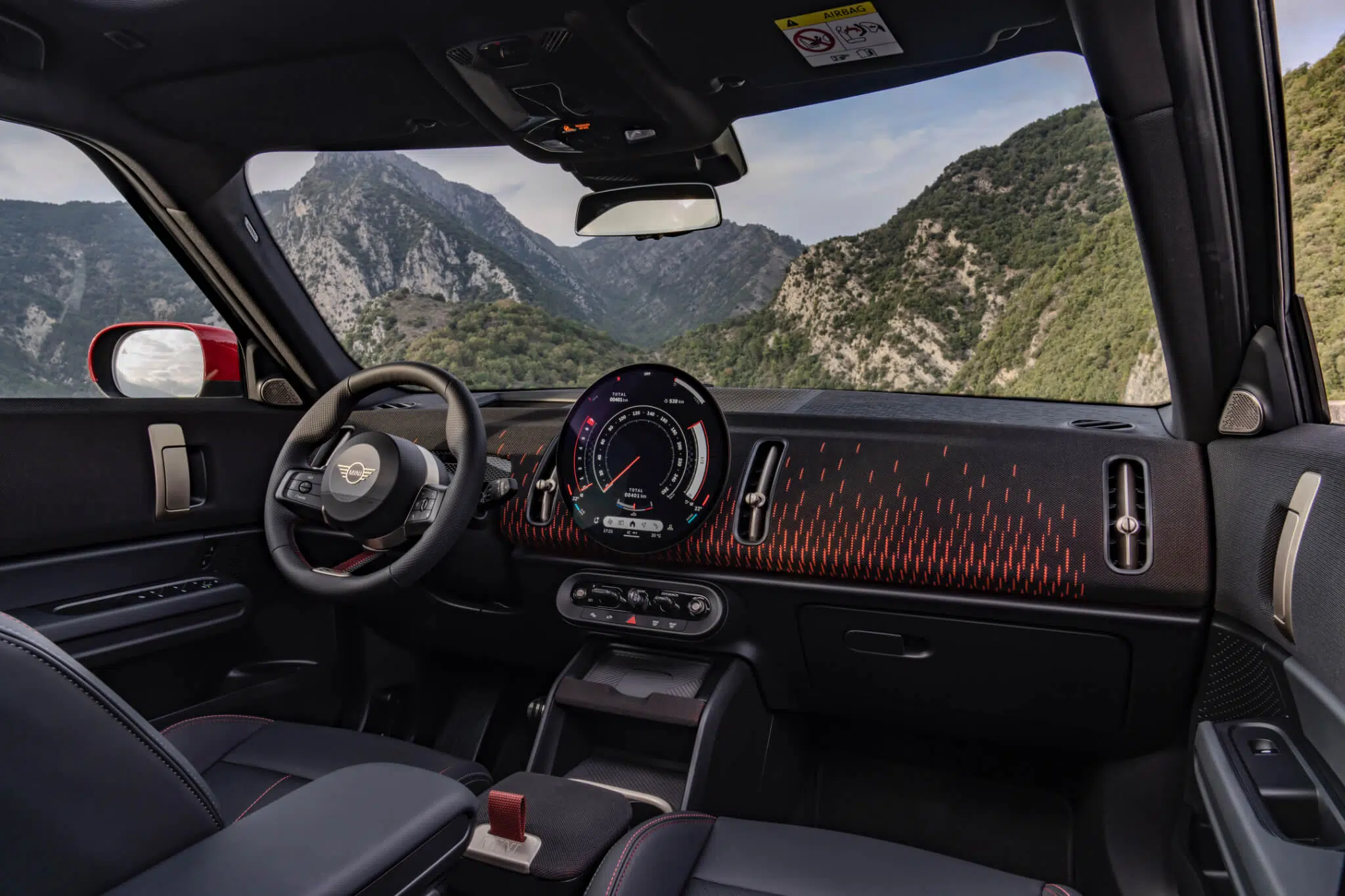 interior Countryman JCW