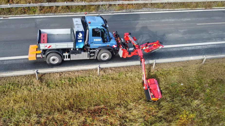 Mercedes testa Unimog hidrogénio