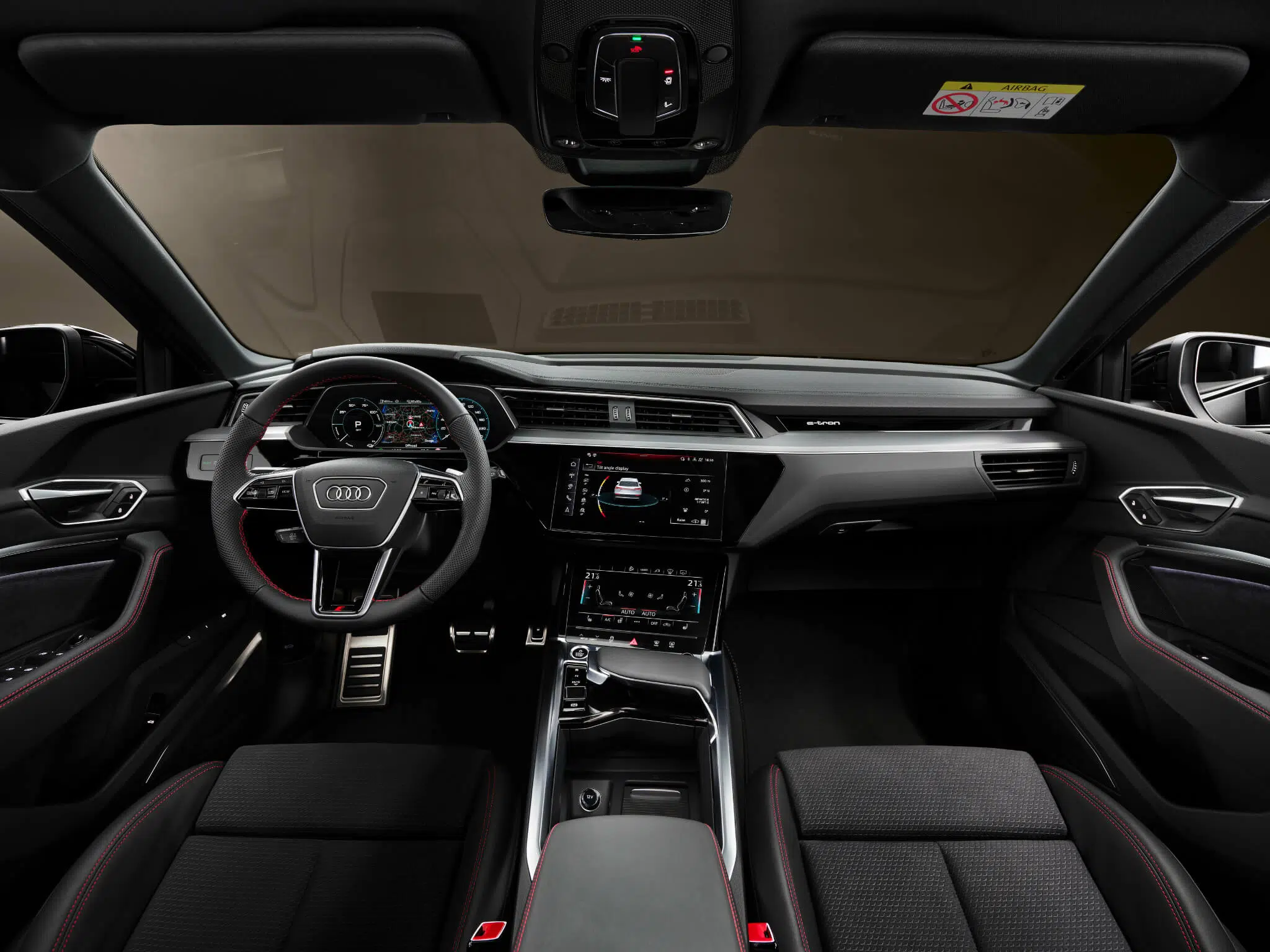 Audi Q8 e-tron Dakar interior