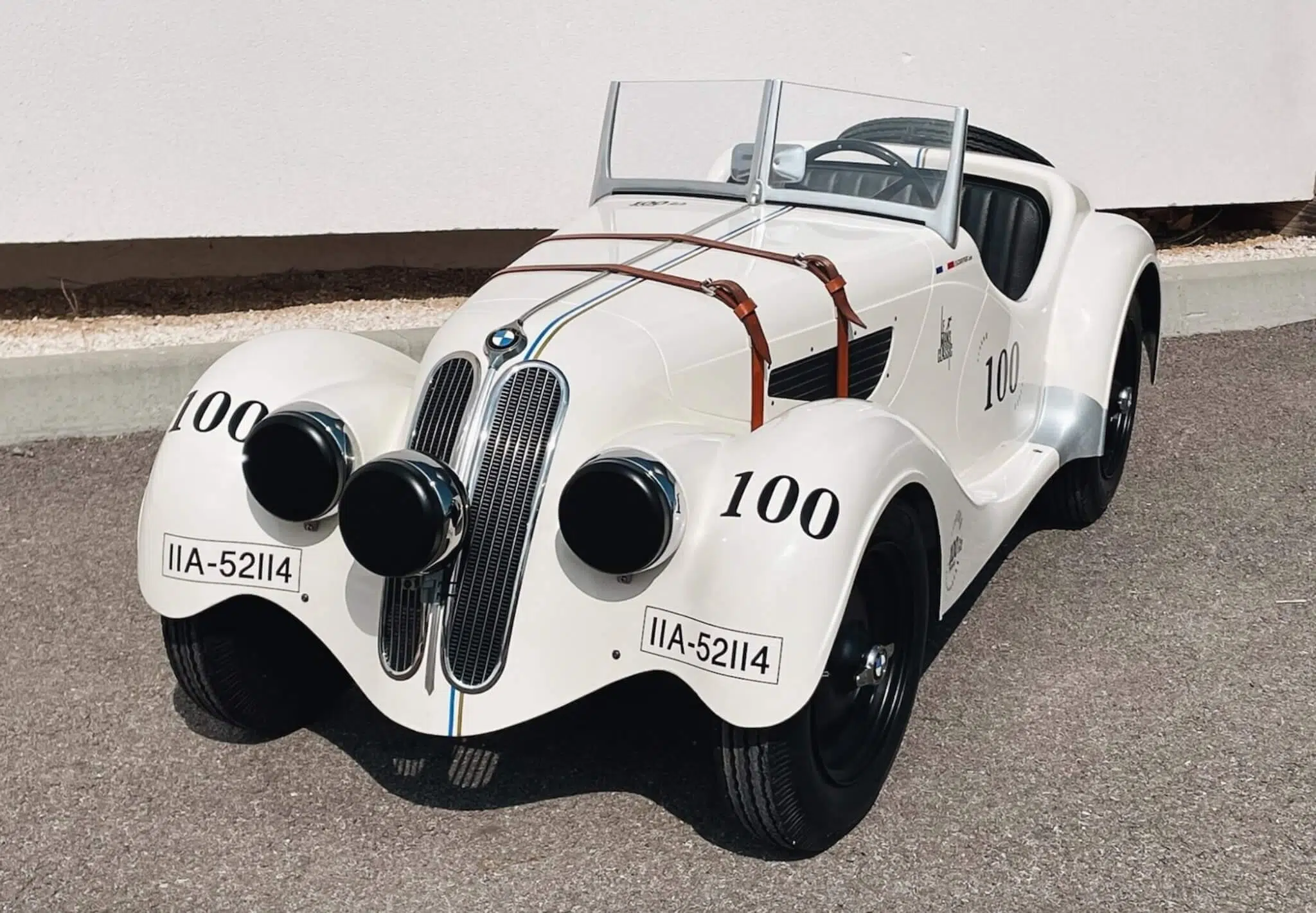 miniatura do BMW 328