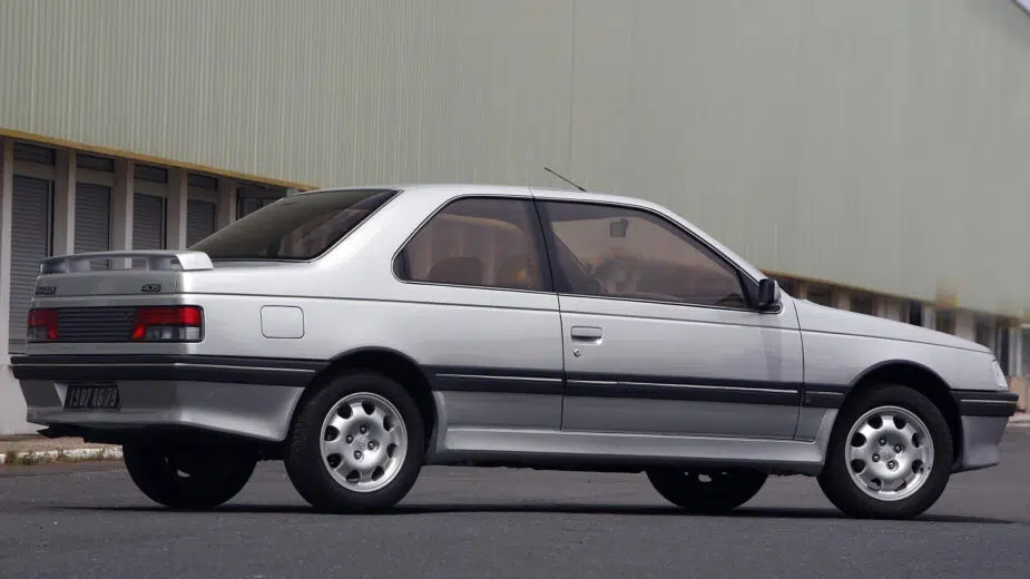 Peugeot 405 Coupé da Heuliez, traseira 3/4