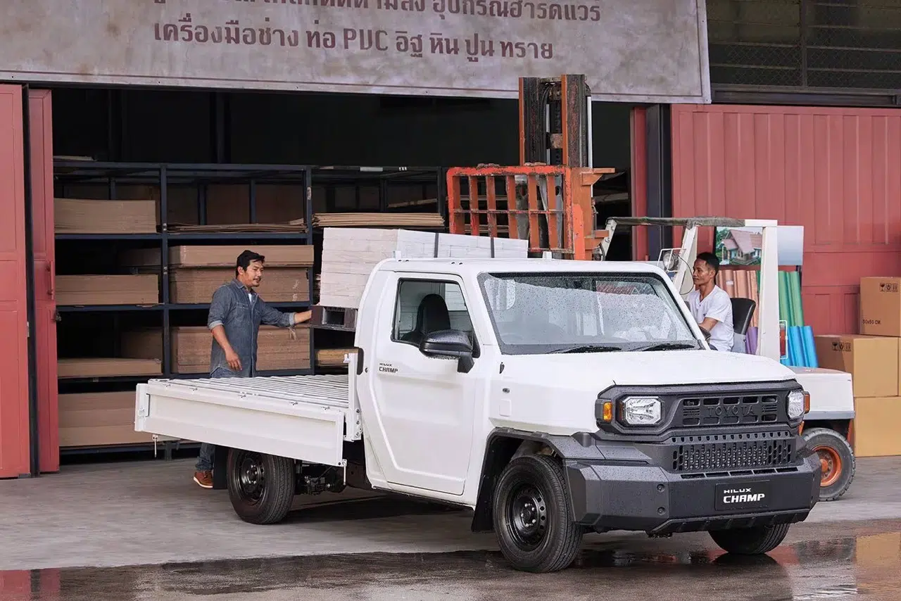 Toyota Hilux Champ frente 3/4