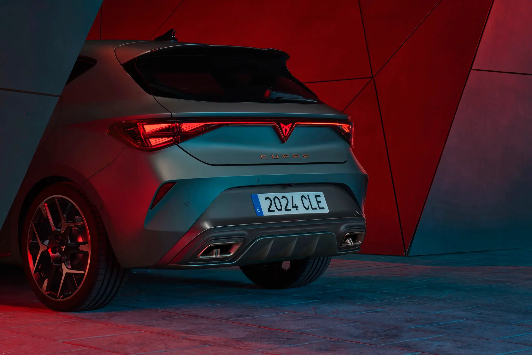 CUPRA Leon - detalhe da traseira