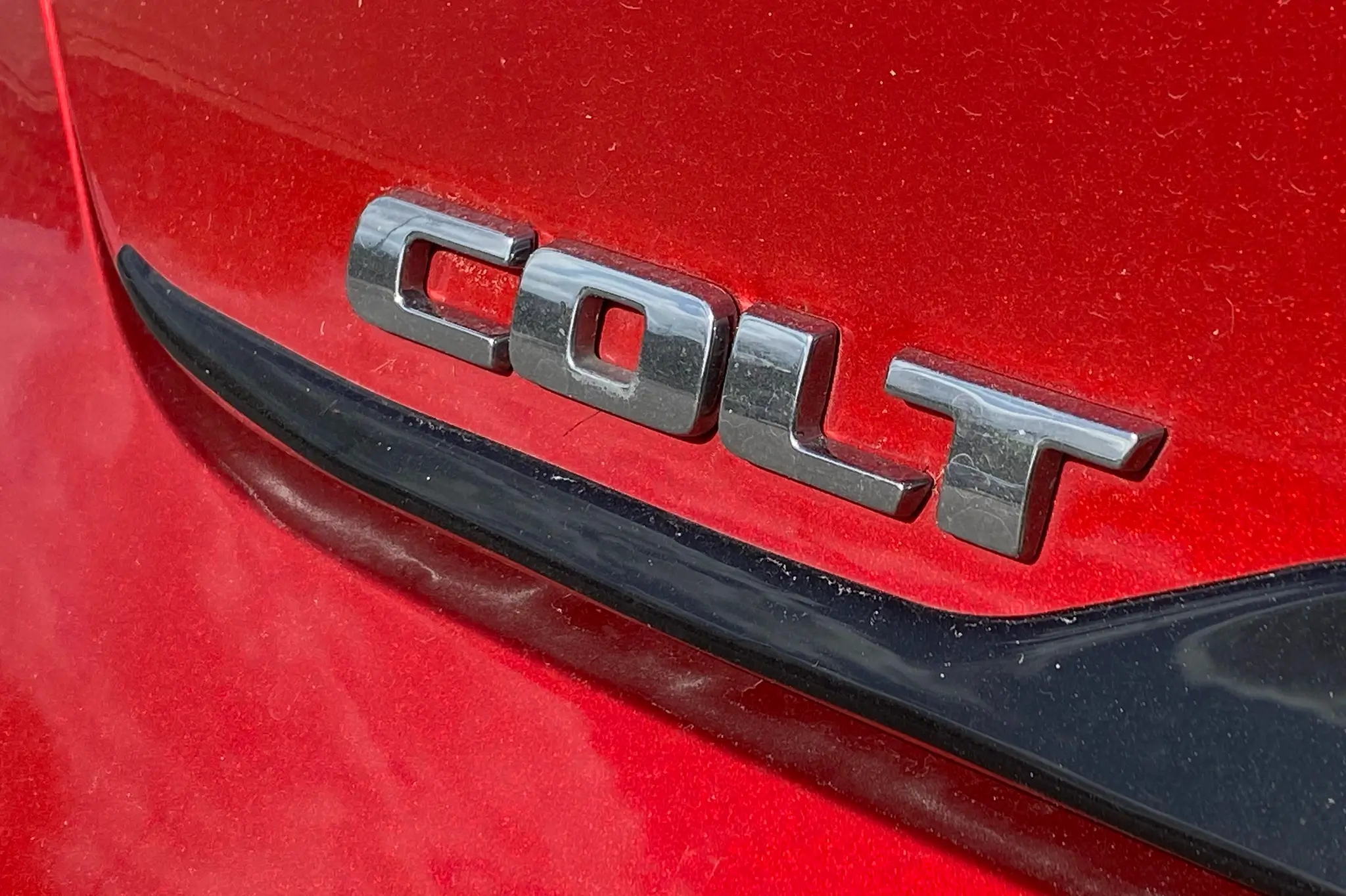 Mitsubishi Colt - logótipo Colt
