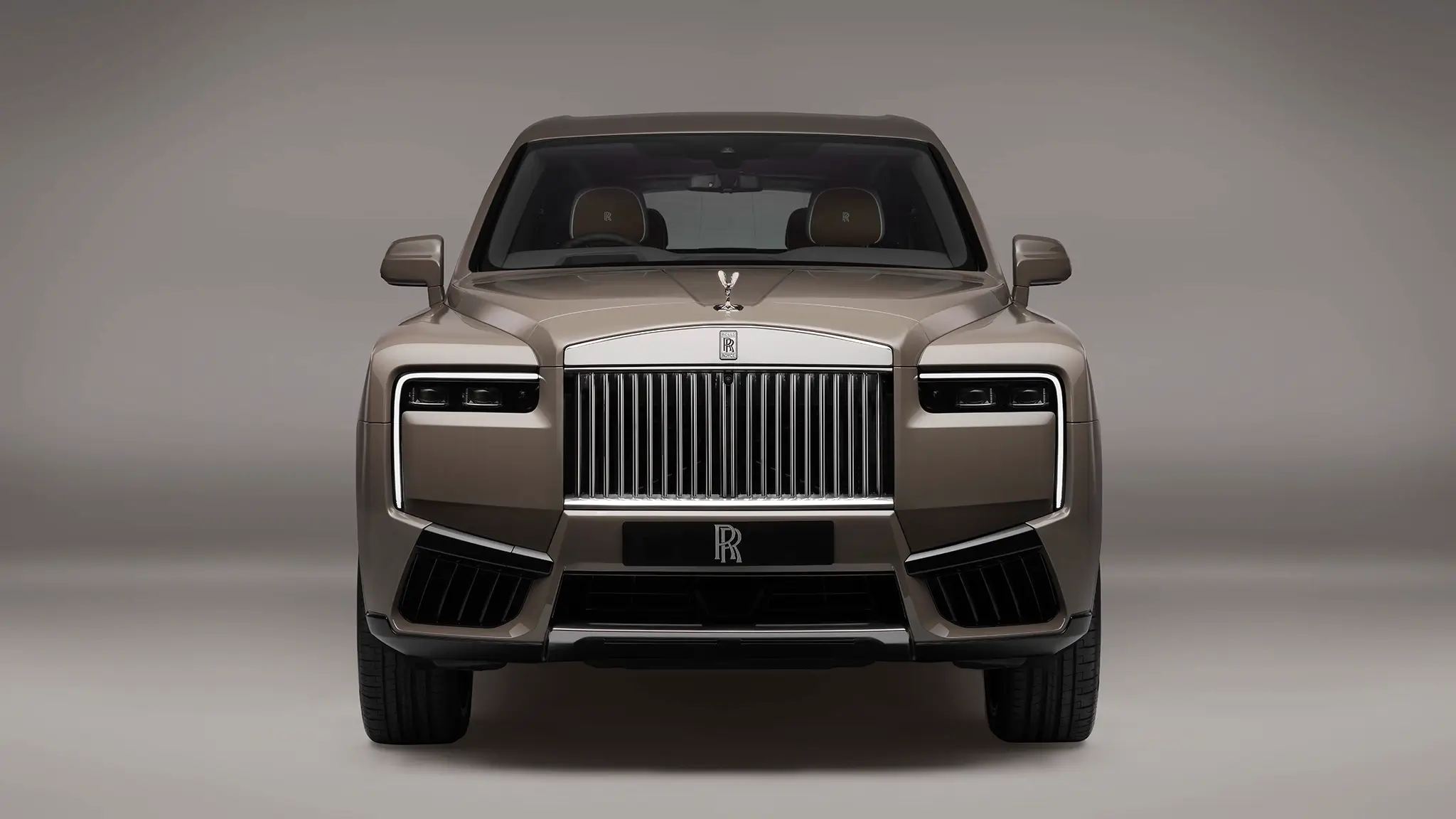 RR Cullinan Series II - frente