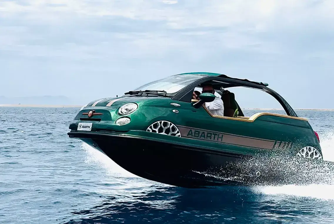 O desportivo perfeito para o verão tem de ser este Abarth Offshore