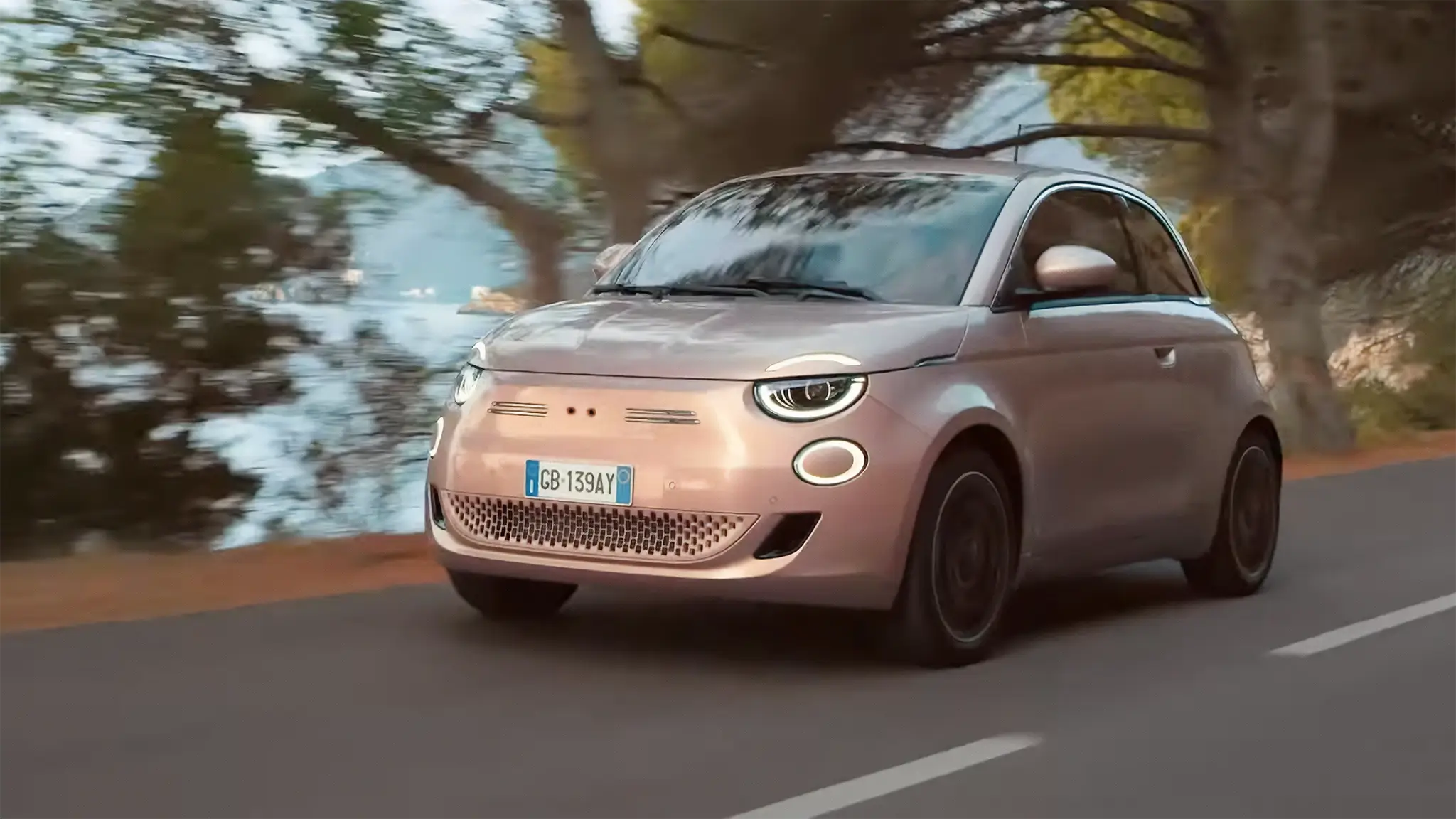 A Fiat não está satisfeita com o Governo italiano e fez um vídeo