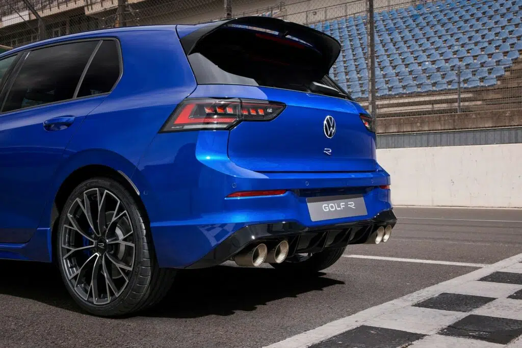 Golf R escape