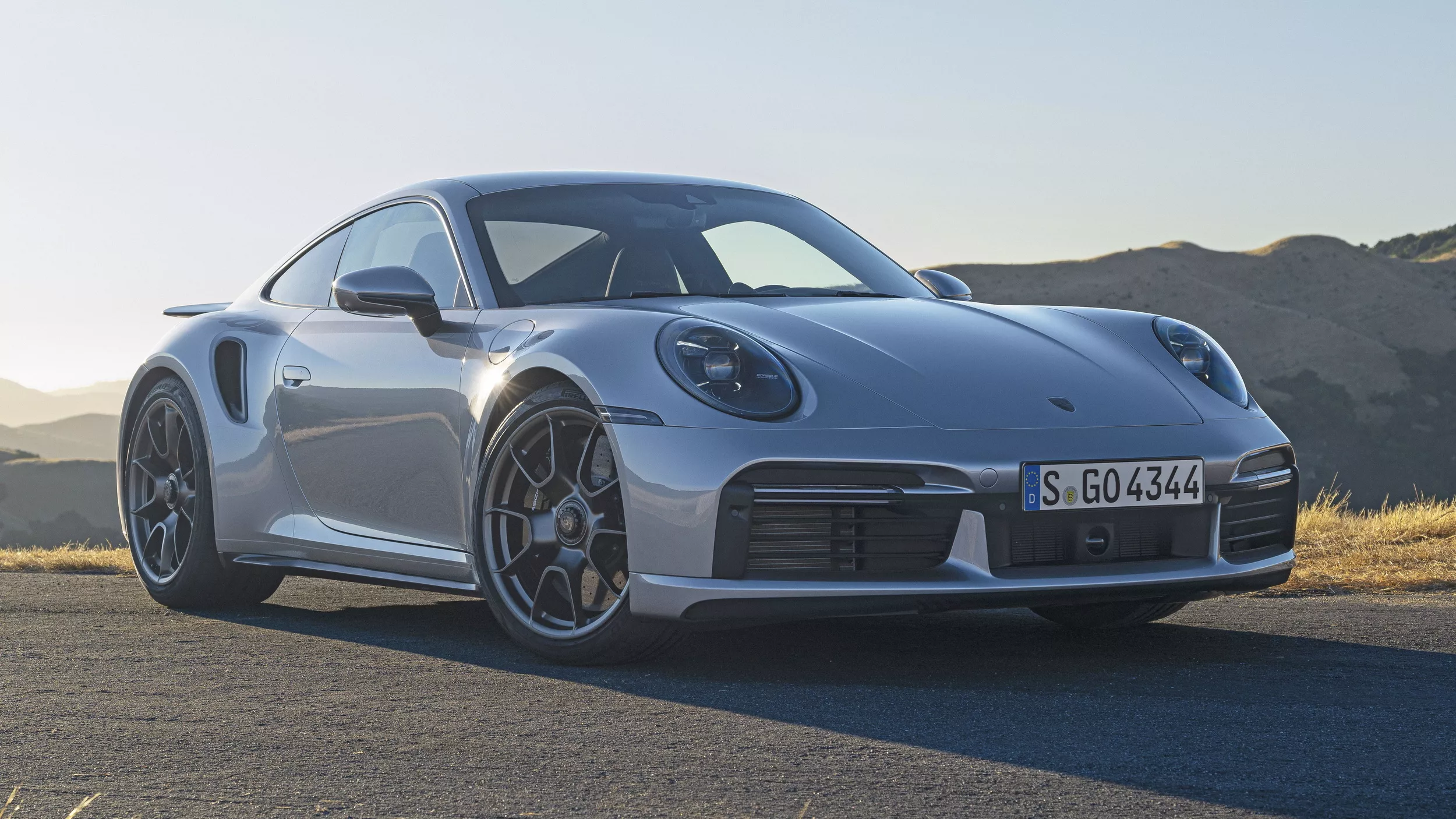 Porsche celebrates 50 years of the 911 Turbo with a limited edition ...