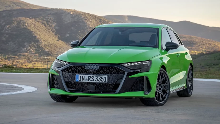 Audi RS 3 Sportback - 3/4 de frente estático