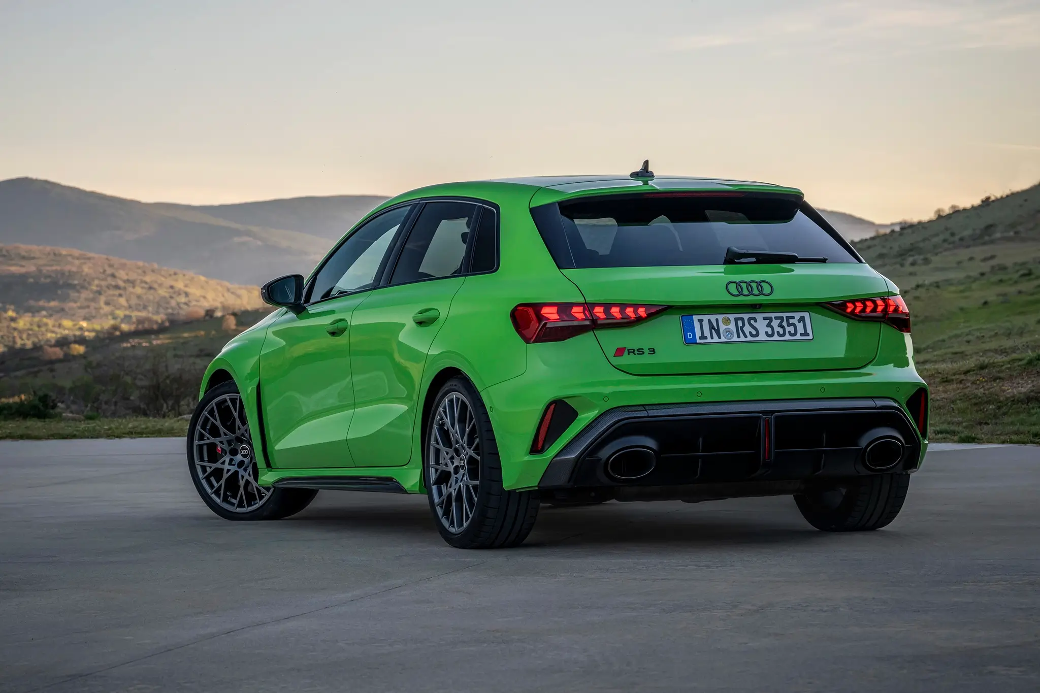 Audi RS 3 Sportback - 3/4 de traseira estático