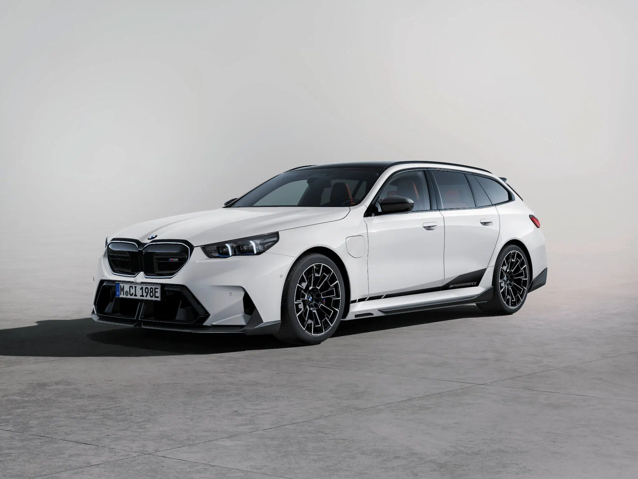 BMW M5 Touring M Performance Parts