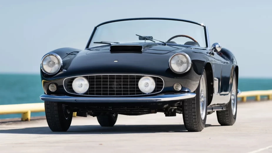 Ferrari 250 GT LWB California Spider - frente