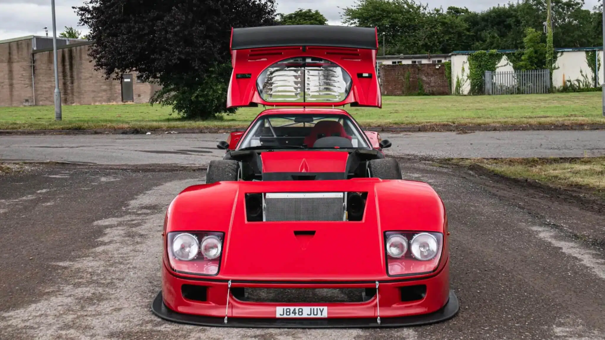 Ferrari F40 V12