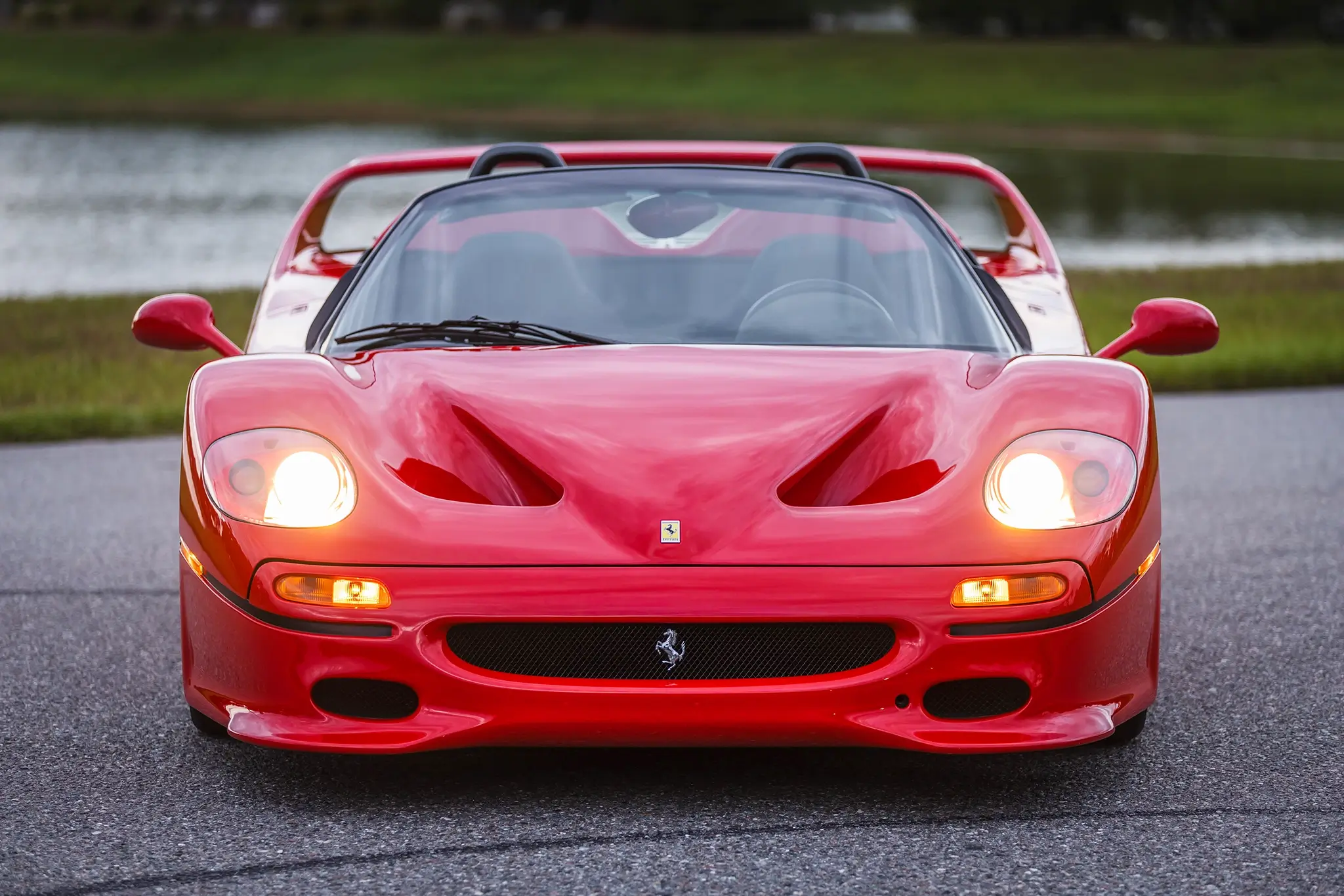 Ferrari F50 - frente