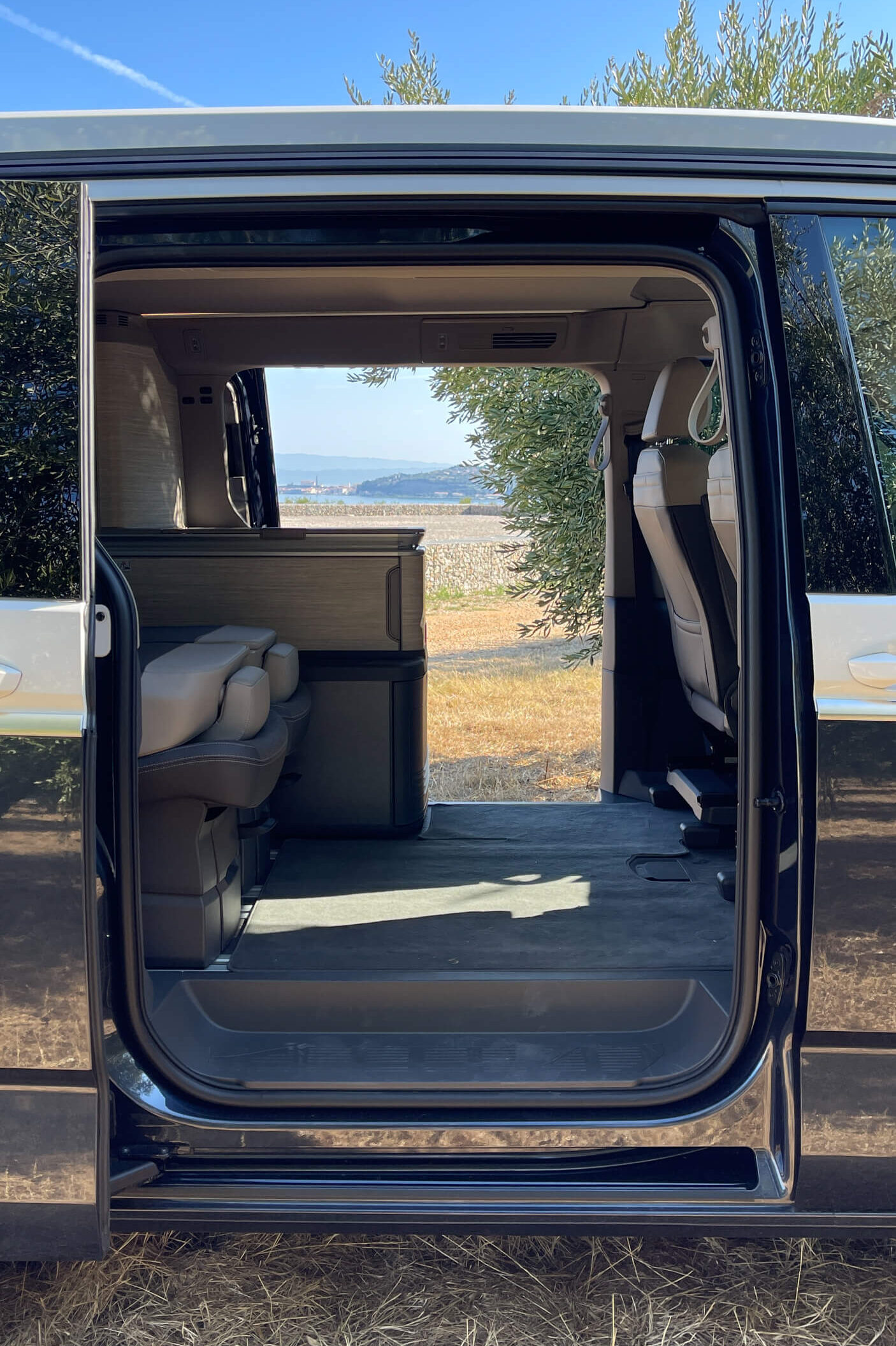 Volkswagen California interior