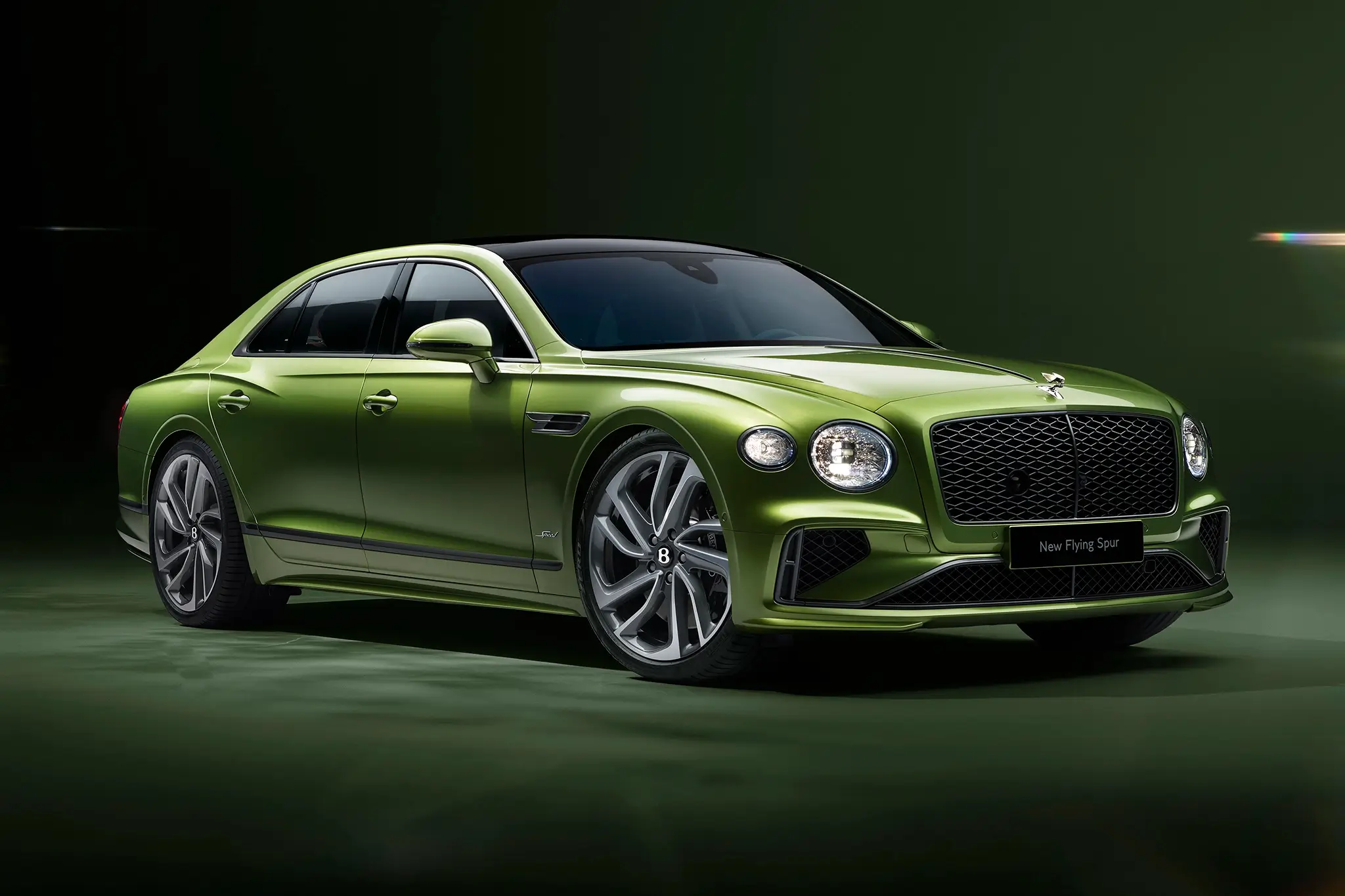 Bentley Flying Spur - 3/4 de frente