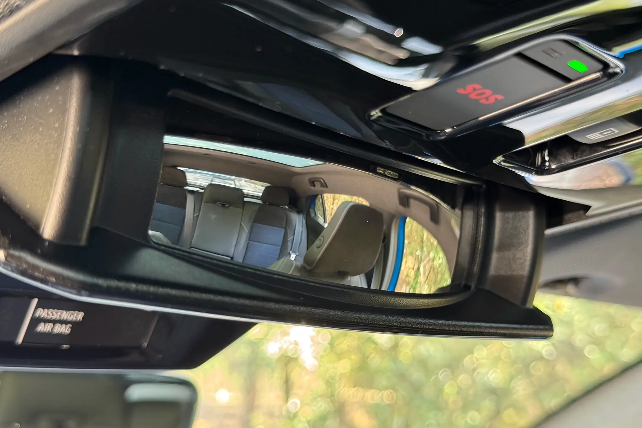 Rafale E-Tech - espelho retrovisor interior