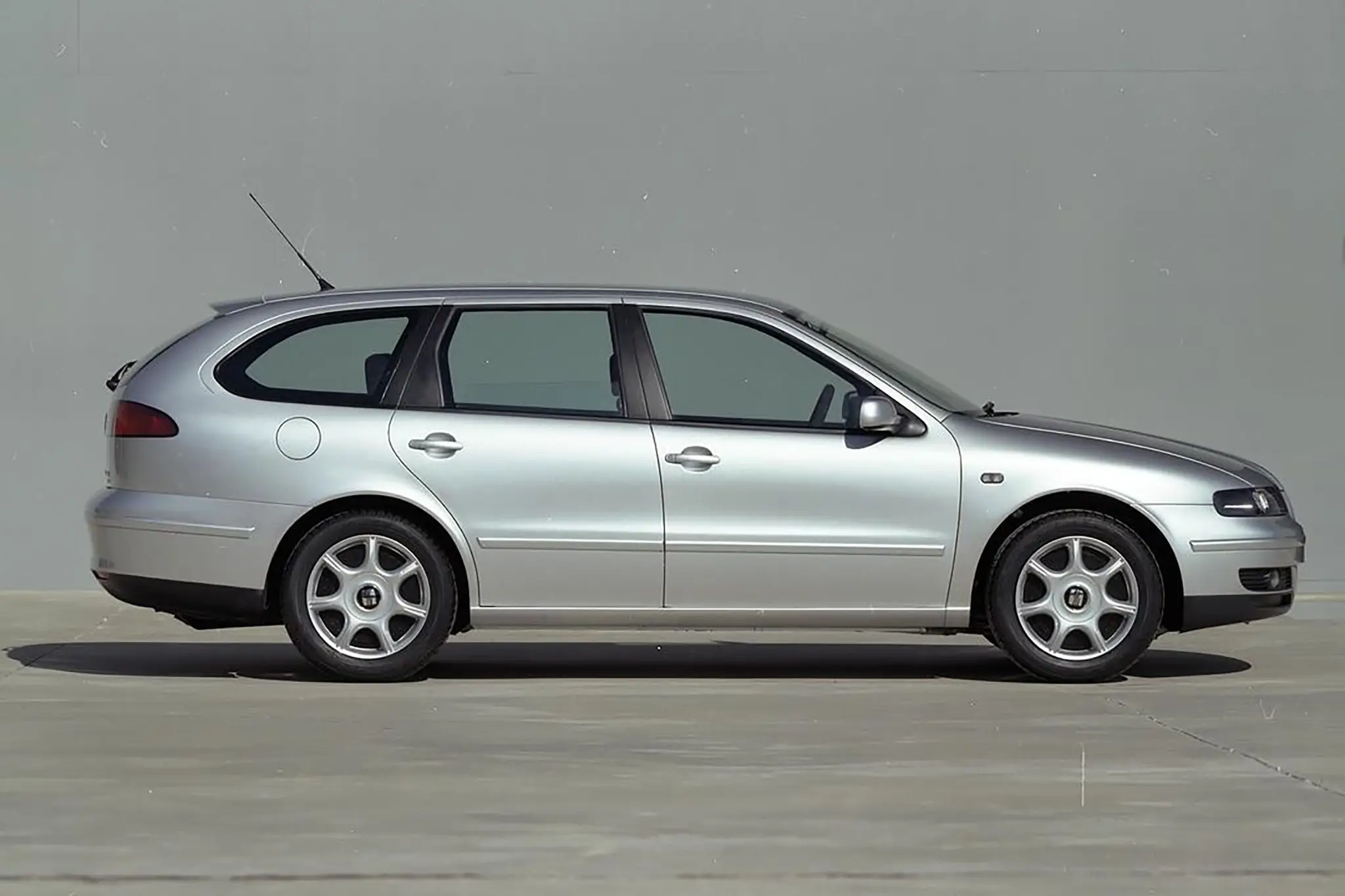 Seat Toledo II Vario - lateral