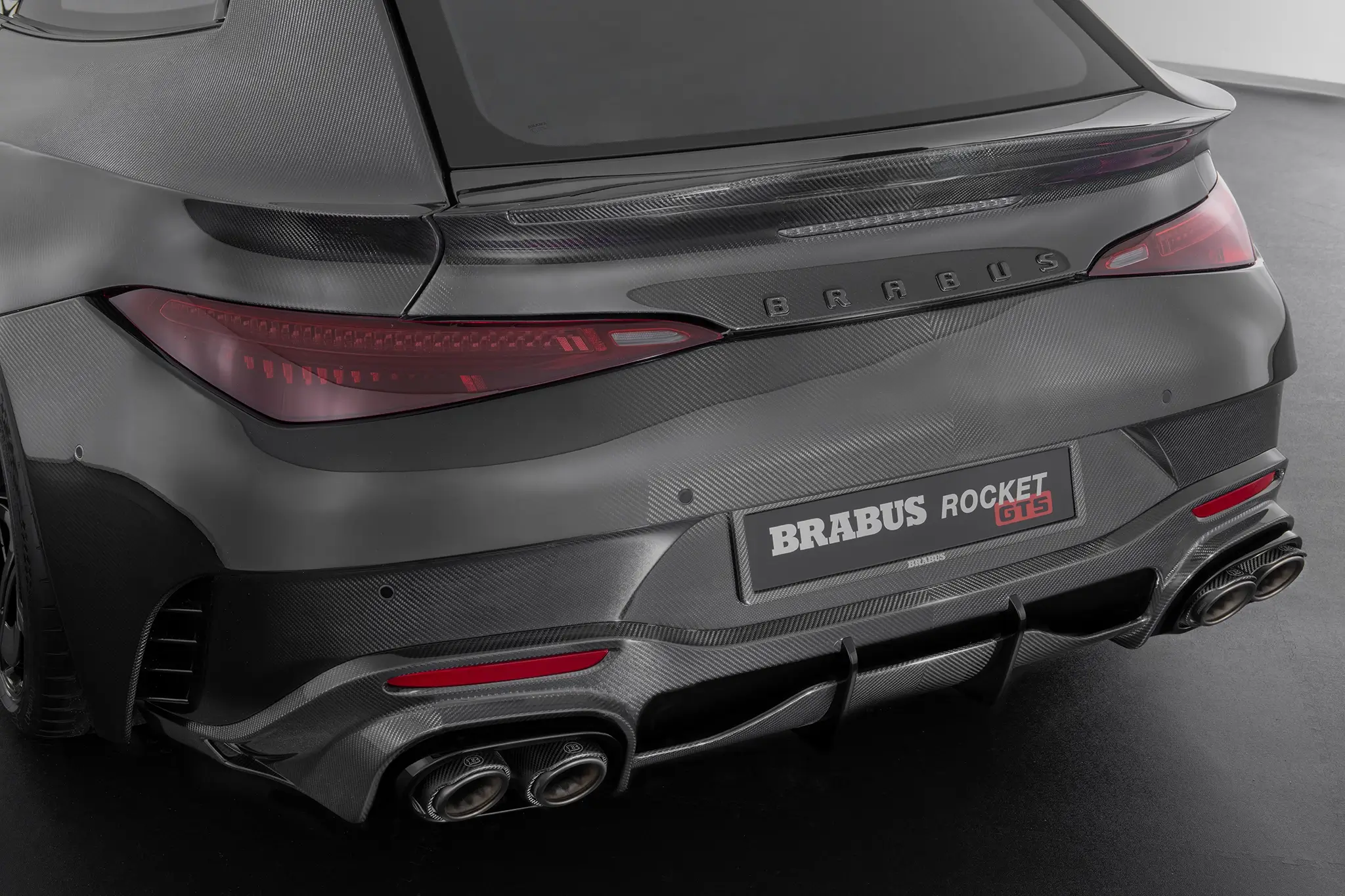 BRABUS Rocket GTS - detalhe da secção traseira