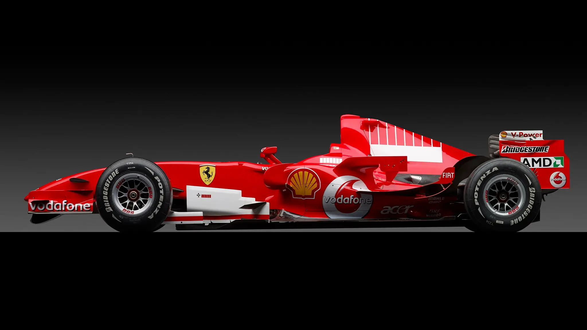 Ferrari 248 F1 - lateral