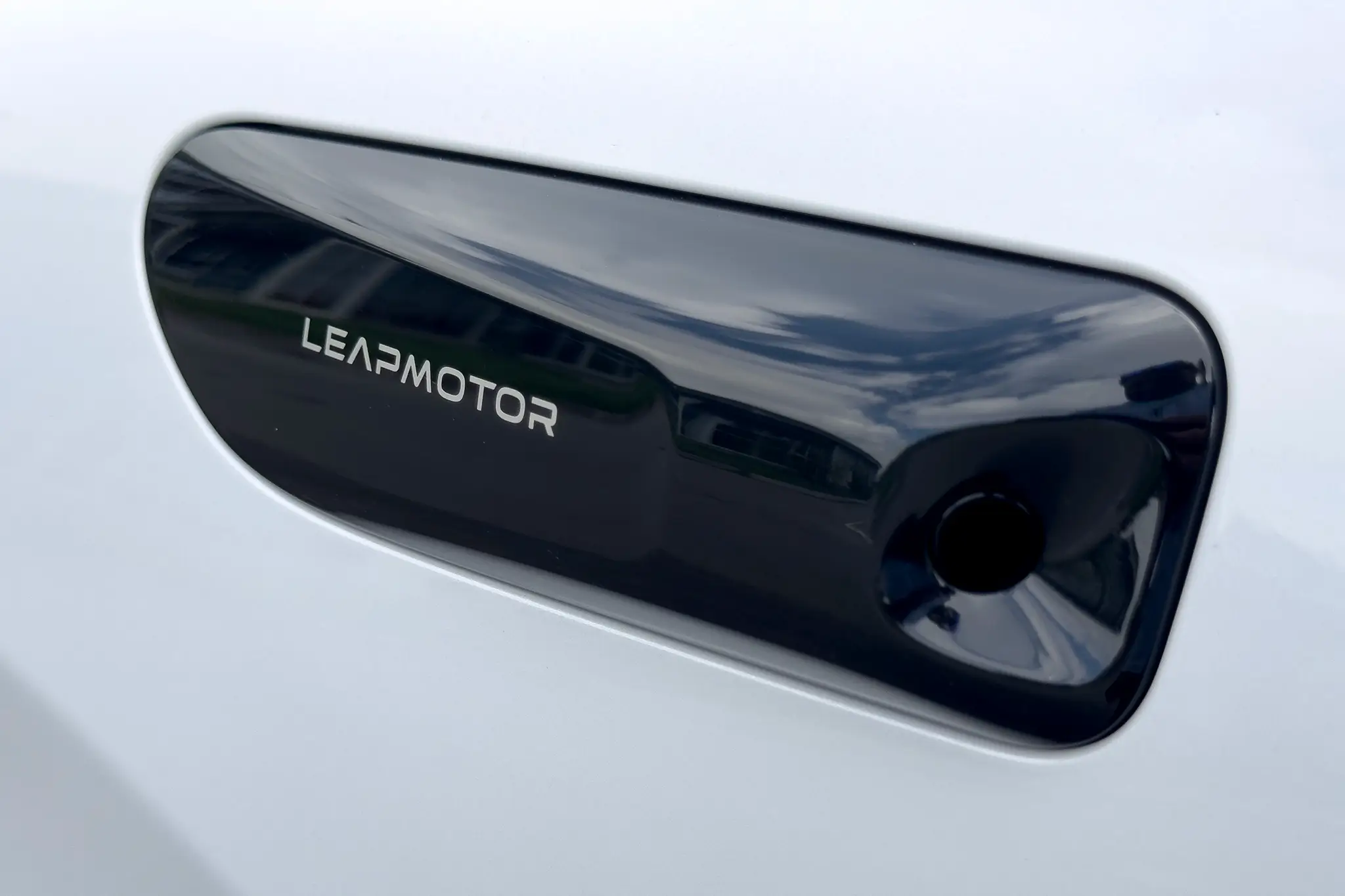 Leapmotor C10 - camaras laterais