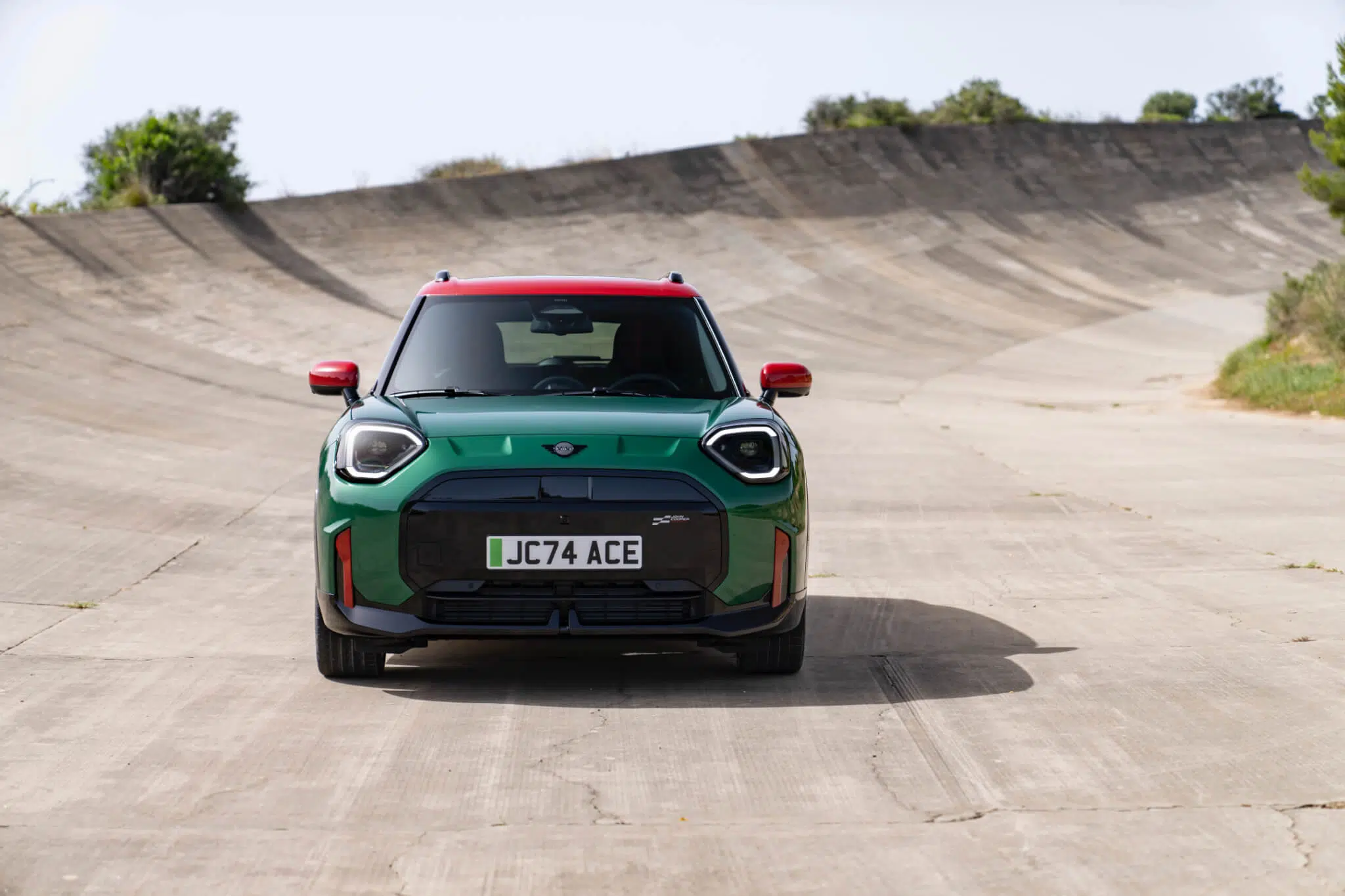 MINI JCW Aceman 2024 frente