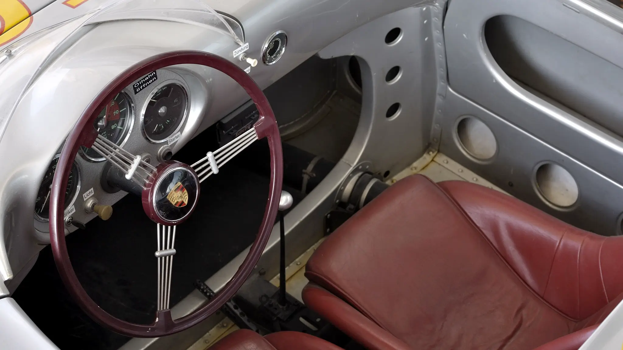 Porsche 550 Spyder - Interior