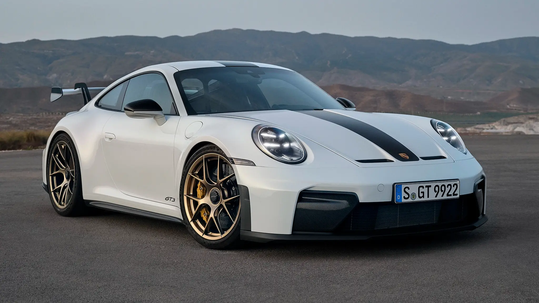 Chamem as crianças. Este é novo Porsche 911 GT3