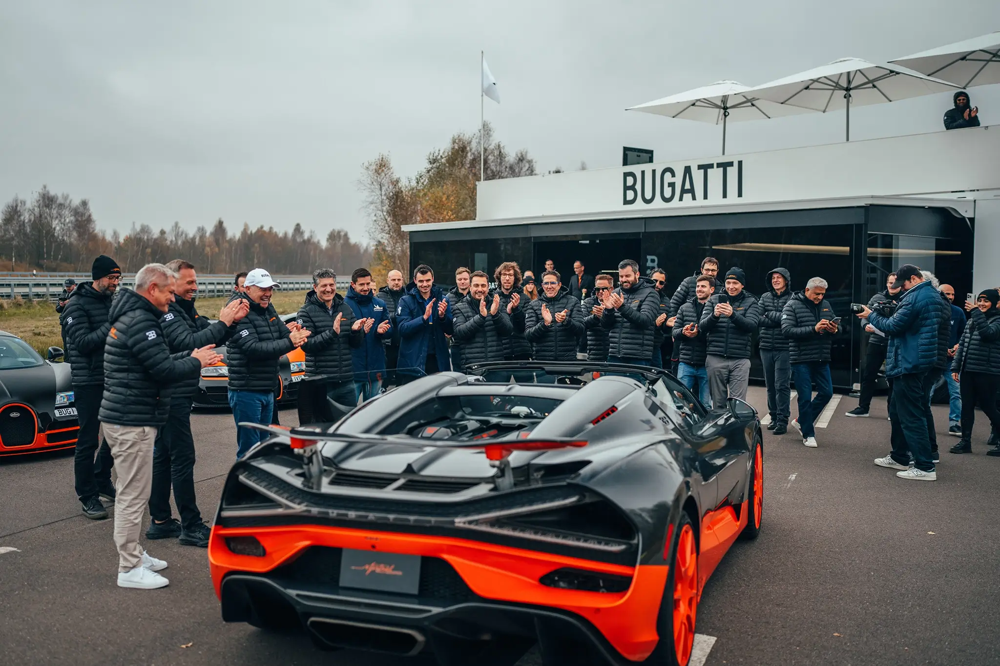 Bugatti W16 Mistral World Record - equipa